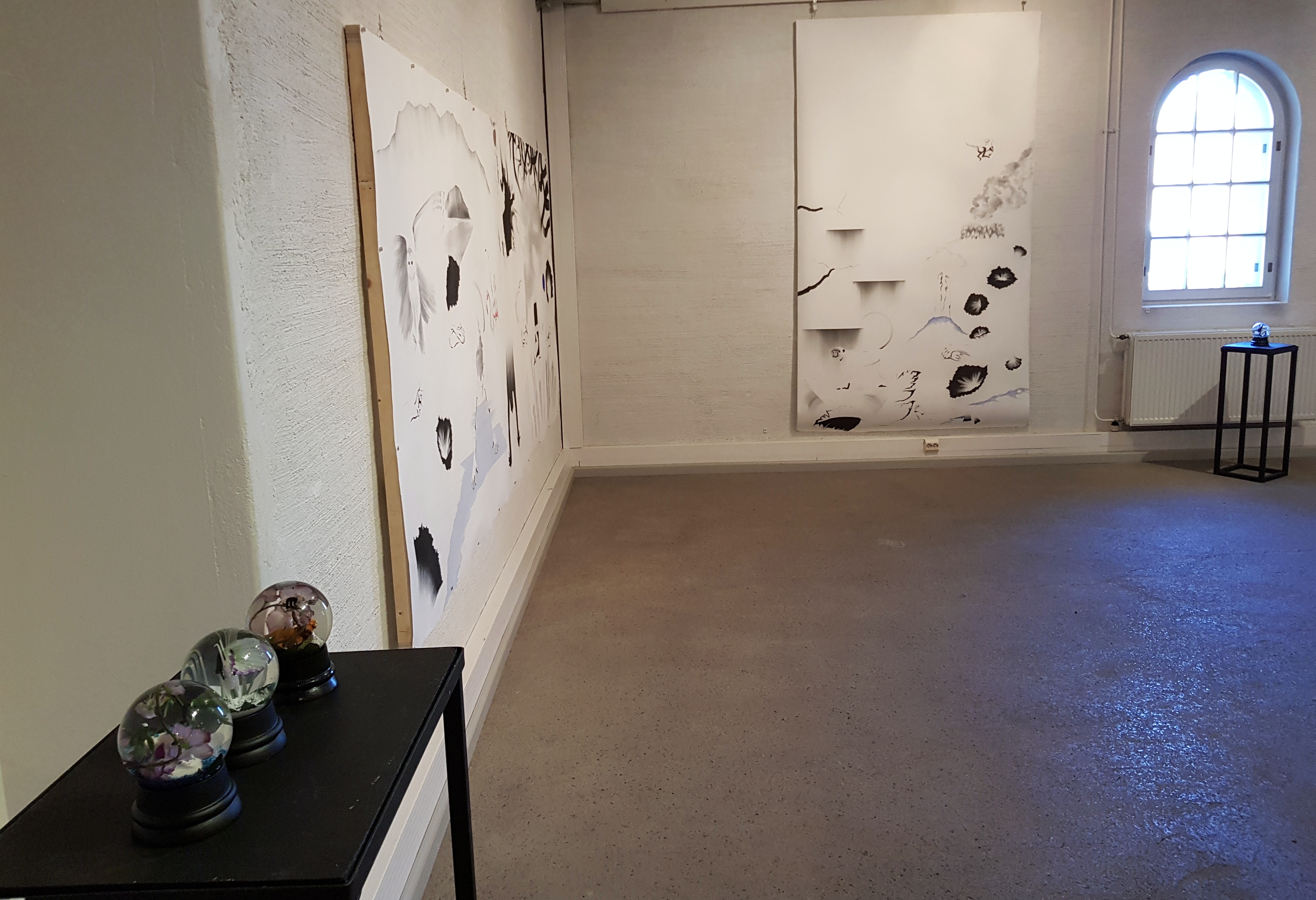 Anu Haapanen, Ihan tossa, Pietarsaaren taidemuseon Tupakkamakasiini, 2021.