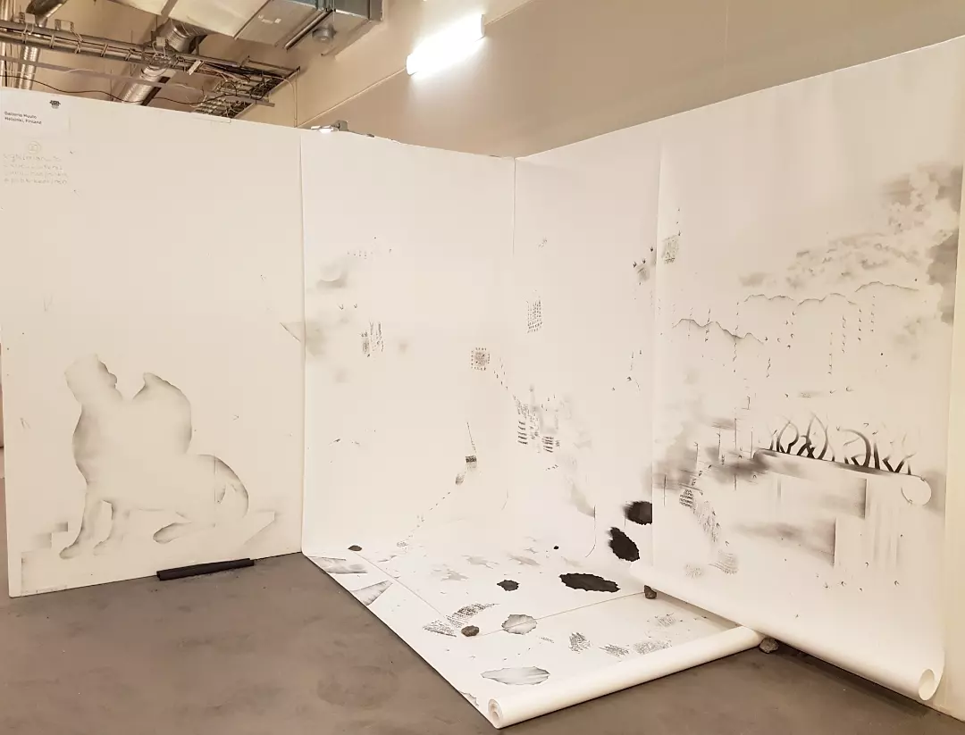 Anu Haapanen, Parallelia.